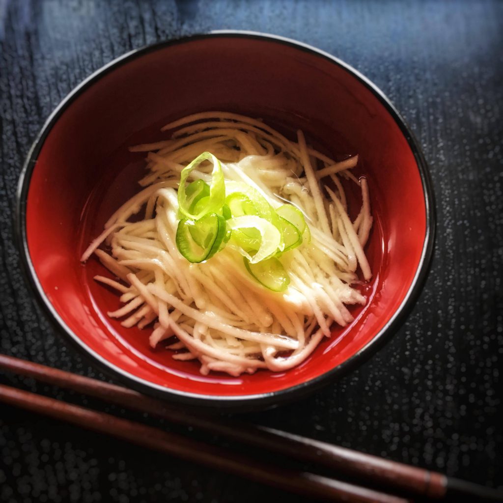 ビックリな新食感の加賀丸いも麺 グルテンフリー はいかがでしょうか 石川県の農家直販 豊かなお米と加賀丸いもなら岡元農場